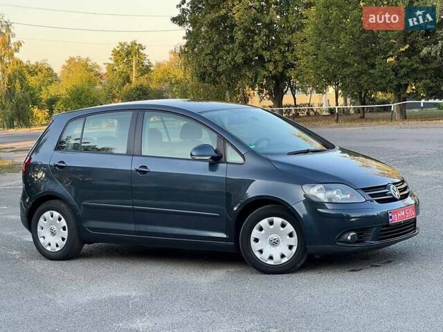 Сірий Фольксваген Golf Plus, об'ємом двигуна 0 л та пробігом 227 тис. км за 5999 $, фото 6 на Automoto.ua