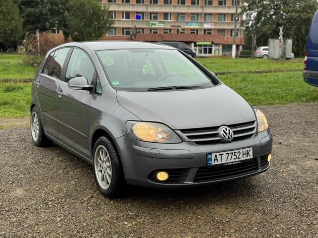 Серый Фольксваген Гольф Плюс, объемом двигателя 1.6 л и пробегом 232 тыс. км за 5900 $, фото 10 на Automoto.ua