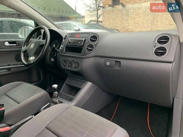 Серый Фольксваген Гольф Плюс, объемом двигателя 0 л и пробегом 260 тыс. км за 5399 $, фото 12 на Automoto.ua