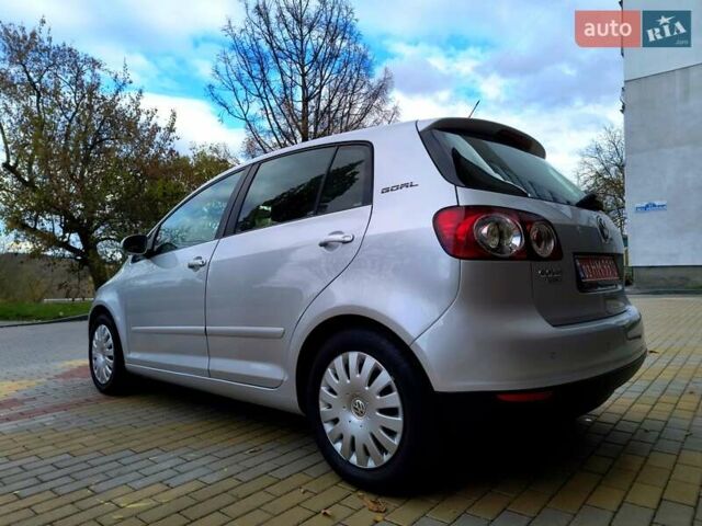 Сірий Фольксваген Golf Plus, об'ємом двигуна 1.4 л та пробігом 247 тис. км за 5100 $, фото 9 на Automoto.ua