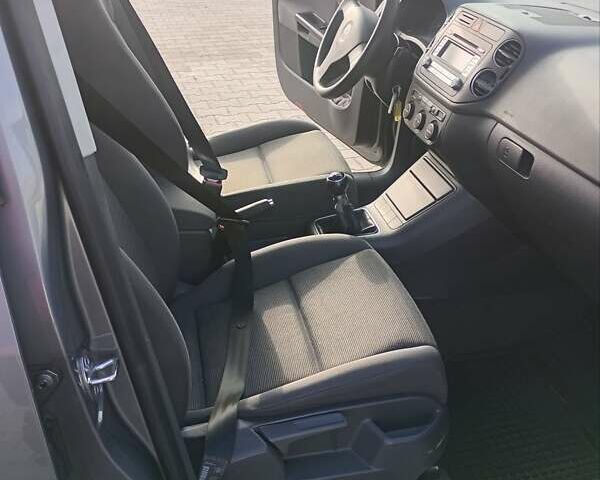Сірий Фольксваген Golf Plus, об'ємом двигуна 1.6 л та пробігом 206 тис. км за 5700 $, фото 8 на Automoto.ua