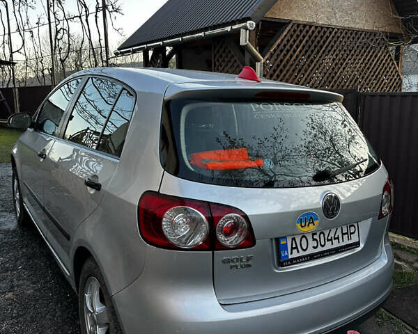 Серый Фольксваген Гольф Плюс, объемом двигателя 1.4 л и пробегом 191 тыс. км за 5900 $, фото 1 на Automoto.ua