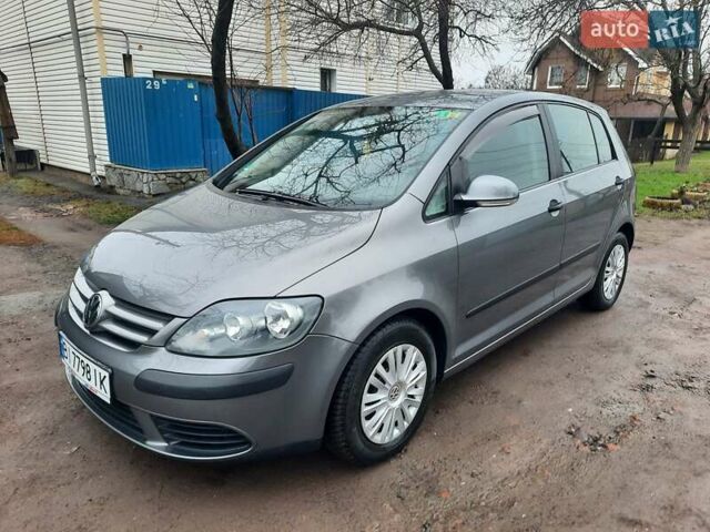 Сірий Фольксваген Golf Plus, об'ємом двигуна 1.6 л та пробігом 213 тис. км за 6750 $, фото 31 на Automoto.ua