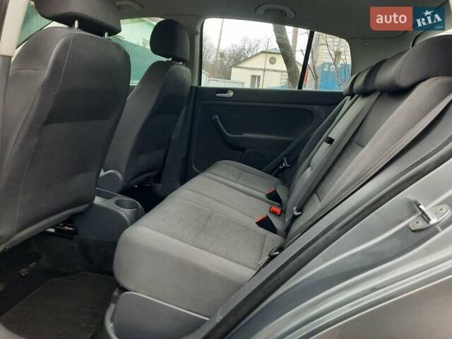 Сірий Фольксваген Golf Plus, об'ємом двигуна 1.6 л та пробігом 213 тис. км за 6750 $, фото 23 на Automoto.ua