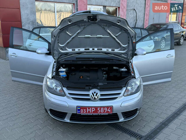 Сірий Фольксваген Golf Plus, об'ємом двигуна 1.6 л та пробігом 204 тис. км за 5350 $, фото 44 на Automoto.ua