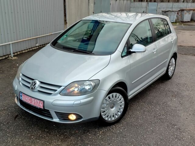 Сірий Фольксваген Golf Plus, об'ємом двигуна 1.6 л та пробігом 180 тис. км за 6500 $, фото 8 на Automoto.ua