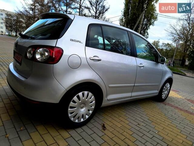 Сірий Фольксваген Golf Plus, об'ємом двигуна 1.4 л та пробігом 247 тис. км за 5100 $, фото 17 на Automoto.ua