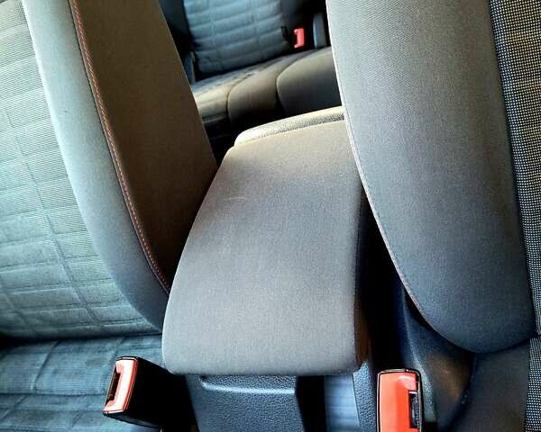 Сірий Фольксваген Golf Plus, об'ємом двигуна 1.4 л та пробігом 247 тис. км за 5100 $, фото 52 на Automoto.ua