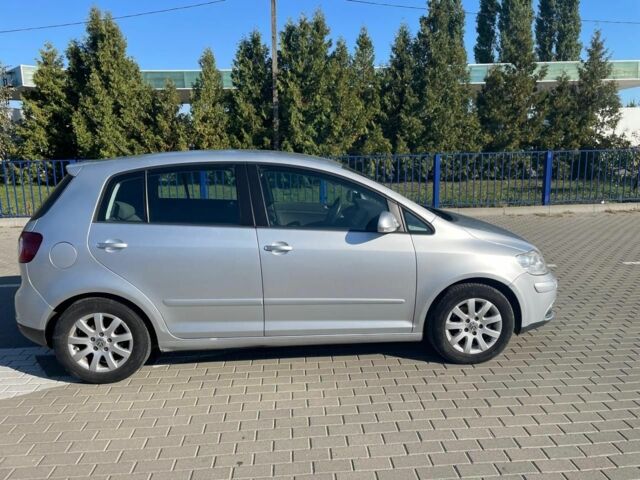 Сірий Фольксваген Golf Plus, об'ємом двигуна 2 л та пробігом 147 тис. км за 6200 $, фото 4 на Automoto.ua