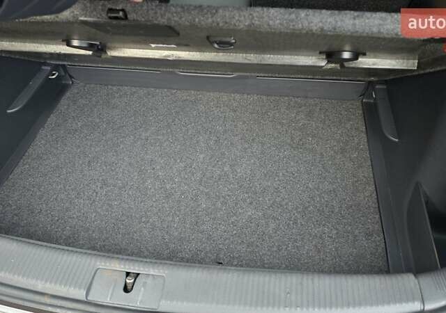 Серый Фольксваген Гольф Плюс, объемом двигателя 1.6 л и пробегом 230 тыс. км за 7999 $, фото 65 на Automoto.ua