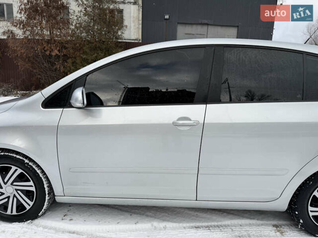 Сірий Фольксваген Golf Plus, об'ємом двигуна 1.6 л та пробігом 212 тис. км за 6800 $, фото 2 на Automoto.ua