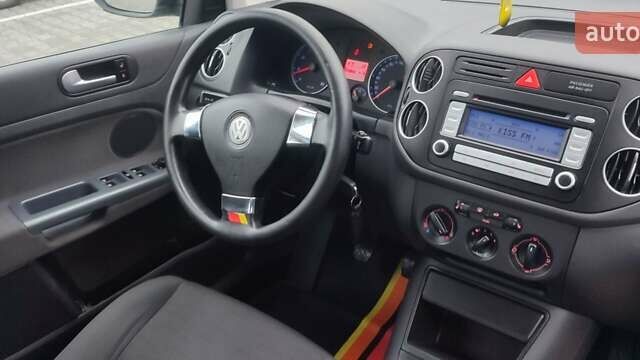 Сірий Фольксваген Golf Plus, об'ємом двигуна 1.6 л та пробігом 205 тис. км за 6200 $, фото 11 на Automoto.ua