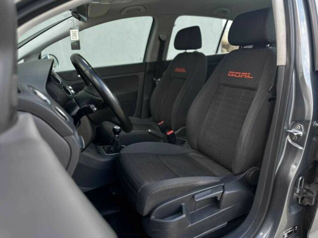 Серый Фольксваген Гольф Плюс, объемом двигателя 1.4 л и пробегом 212 тыс. км за 5500 $, фото 9 на Automoto.ua