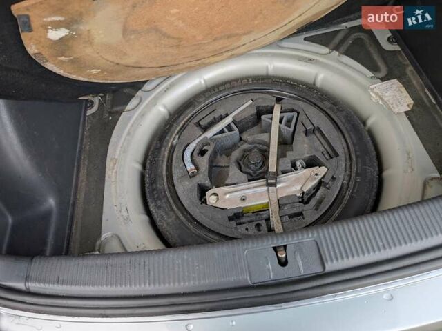 Фольксваген Гольф Плюс 2006 в Черкассах на Automoto.ua Серый Фольксваген Гольф Плюс, объемом двигателя 1.6 л и пробегом 140 тыс. км за 7500 $, фото 18 на Automoto.ua