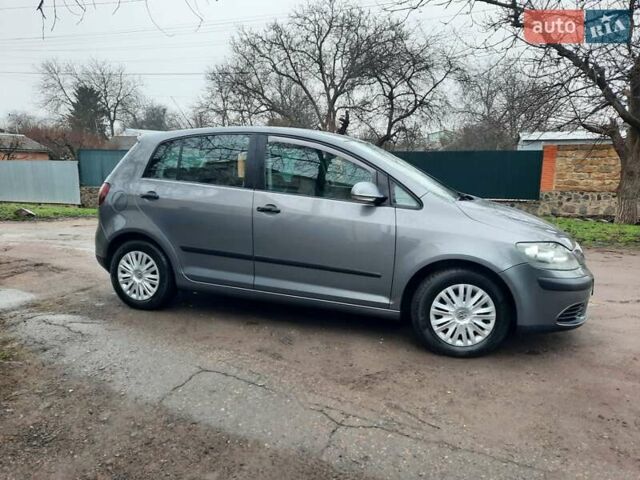 Сірий Фольксваген Golf Plus, об'ємом двигуна 1.6 л та пробігом 213 тис. км за 6750 $, фото 16 на Automoto.ua