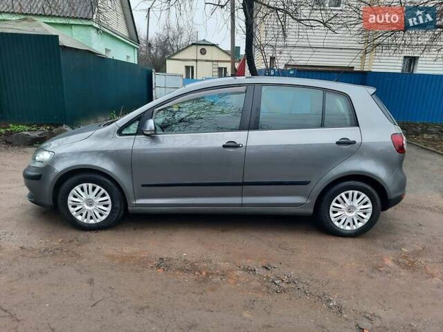 Сірий Фольксваген Golf Plus, об'ємом двигуна 1.6 л та пробігом 213 тис. км за 6750 $, фото 54 на Automoto.ua