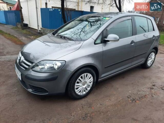 Сірий Фольксваген Golf Plus, об'ємом двигуна 1.6 л та пробігом 213 тис. км за 6750 $, фото 57 на Automoto.ua