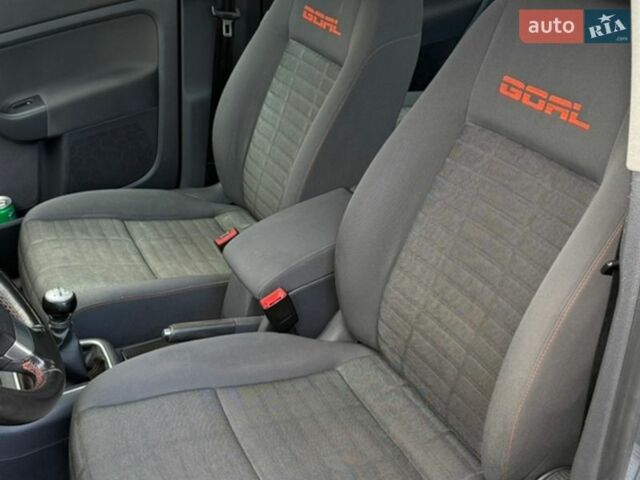 Сірий Фольксваген Golf Plus, об'ємом двигуна 1.4 л та пробігом 226 тис. км за 5500 $, фото 22 на Automoto.ua