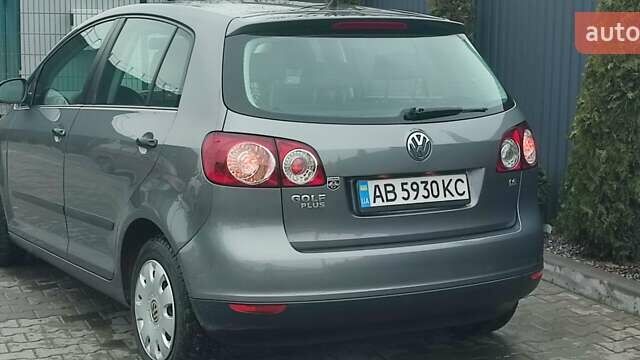 Сірий Фольксваген Golf Plus, об'ємом двигуна 1.6 л та пробігом 205 тис. км за 6200 $, фото 7 на Automoto.ua