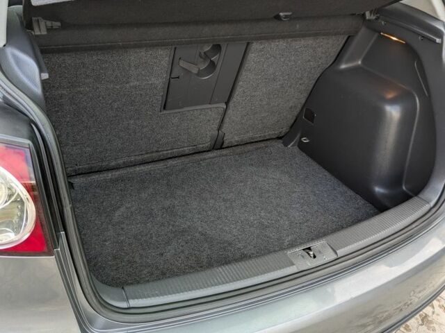 Серый Фольксваген Гольф Плюс, объемом двигателя 1.6 л и пробегом 290 тыс. км за 6500 $, фото 11 на Automoto.ua