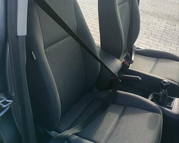 Сірий Фольксваген Golf Plus, об'ємом двигуна 1.6 л та пробігом 206 тис. км за 5700 $, фото 9 на Automoto.ua