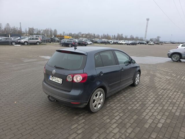 Серый Фольксваген Гольф Плюс, объемом двигателя 1.9 л и пробегом 320 тыс. км за 4800 $, фото 4 на Automoto.ua
