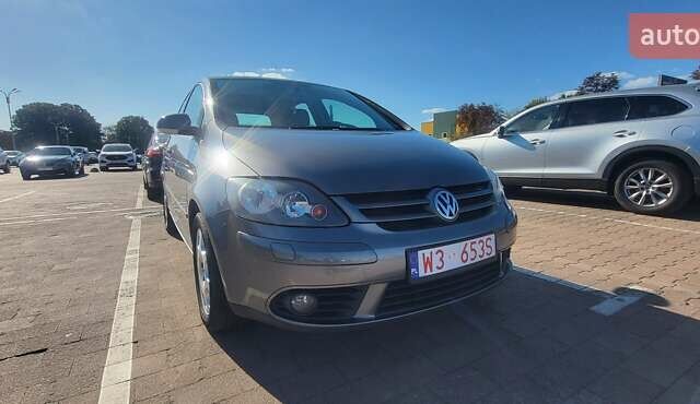 Сірий Фольксваген Golf Plus, об'ємом двигуна 1.6 л та пробігом 181 тис. км за 6200 $, фото 1 на Automoto.ua
