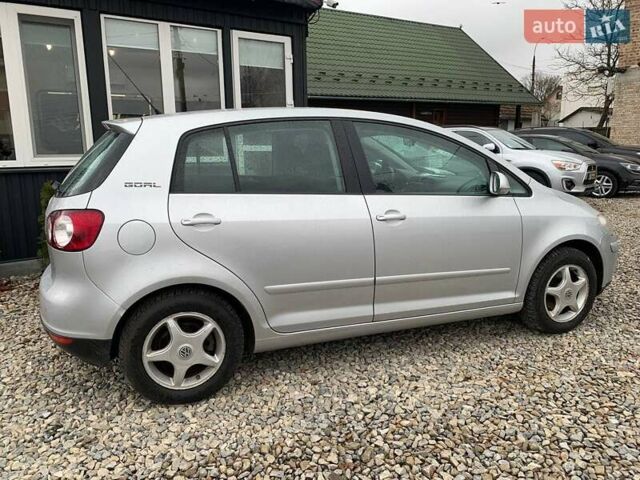 Серый Фольксваген Гольф Плюс, объемом двигателя 0 л и пробегом 260 тыс. км за 5399 $, фото 3 на Automoto.ua