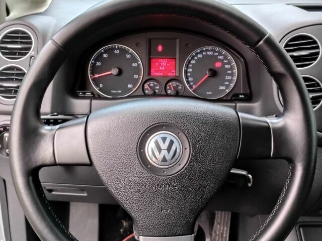 Сірий Фольксваген Golf Plus, об'ємом двигуна 1.6 л та пробігом 180 тис. км за 6500 $, фото 19 на Automoto.ua