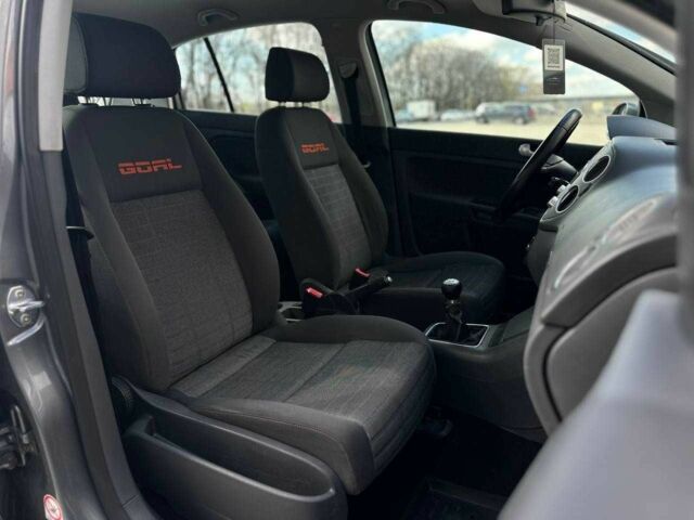 Серый Фольксваген Гольф Плюс, объемом двигателя 1.4 л и пробегом 212 тыс. км за 5500 $, фото 10 на Automoto.ua