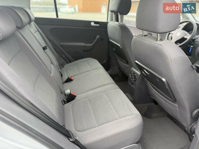 Серый Фольксваген Гольф Плюс, объемом двигателя 1.9 л и пробегом 169 тыс. км за 8300 $, фото 14 на Automoto.ua