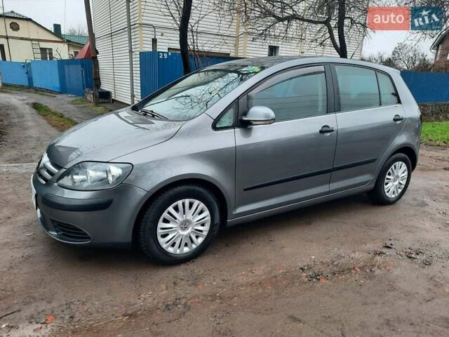 Сірий Фольксваген Golf Plus, об'ємом двигуна 1.6 л та пробігом 213 тис. км за 6750 $, фото 56 на Automoto.ua