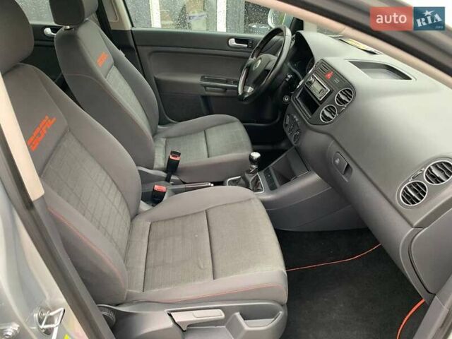 Серый Фольксваген Гольф Плюс, объемом двигателя 0 л и пробегом 260 тыс. км за 5399 $, фото 14 на Automoto.ua