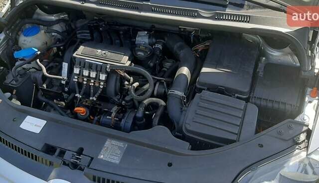 Серый Фольксваген Гольф Плюс, объемом двигателя 1.6 л и пробегом 256 тыс. км за 5500 $, фото 8 на Automoto.ua