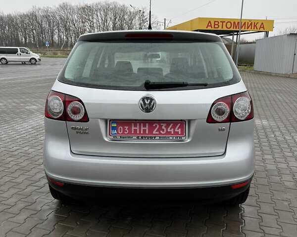 Сірий Фольксваген Golf Plus, об'ємом двигуна 1.6 л та пробігом 194 тис. км за 5950 $, фото 3 на Automoto.ua