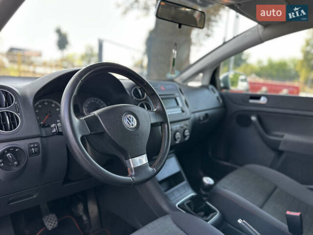 Серый Фольксваген Гольф Плюс, объемом двигателя 1.6 л и пробегом 221 тыс. км за 6400 $, фото 20 на Automoto.ua
