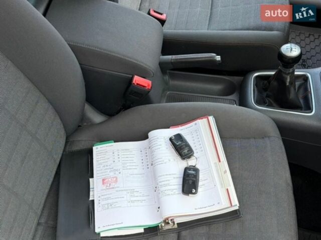 Сірий Фольксваген Golf Plus, об'ємом двигуна 1.4 л та пробігом 226 тис. км за 5500 $, фото 24 на Automoto.ua