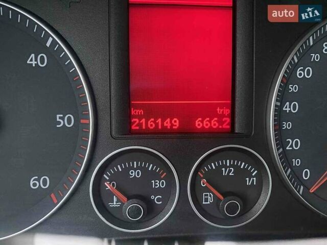 Серый Фольксваген Гольф Плюс, объемом двигателя 1.9 л и пробегом 216 тыс. км за 2950 $, фото 16 на Automoto.ua