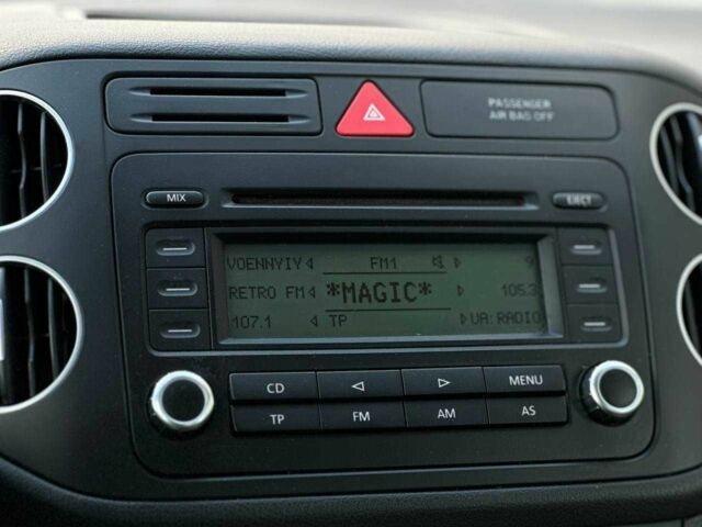 Серый Фольксваген Гольф Плюс, объемом двигателя 1.4 л и пробегом 212 тыс. км за 5500 $, фото 18 на Automoto.ua