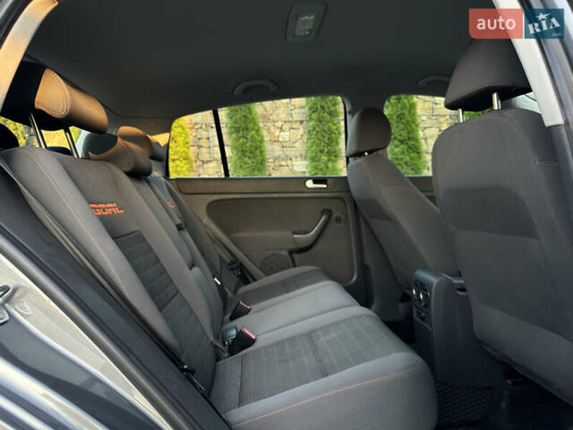 Сірий Фольксваген Golf Plus, об'ємом двигуна 1.6 л та пробігом 260 тис. км за 6799 $, фото 52 на Automoto.ua