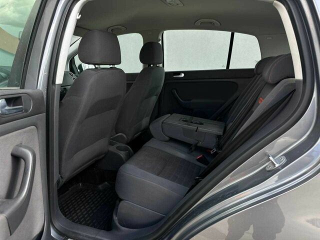 Серый Фольксваген Гольф Плюс, объемом двигателя 1.4 л и пробегом 212 тыс. км за 5500 $, фото 13 на Automoto.ua