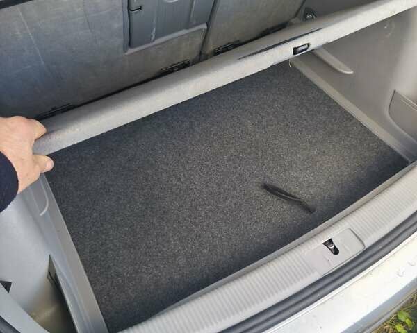 Сірий Фольксваген Golf Plus, об'ємом двигуна 1.6 л та пробігом 230 тис. км за 5950 $, фото 4 на Automoto.ua