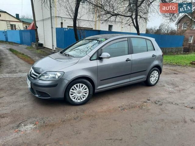 Сірий Фольксваген Golf Plus, об'ємом двигуна 1.6 л та пробігом 213 тис. км за 6750 $, фото 7 на Automoto.ua