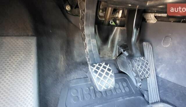 Сірий Фольксваген Golf Plus, об'ємом двигуна 1.6 л та пробігом 181 тис. км за 6200 $, фото 15 на Automoto.ua