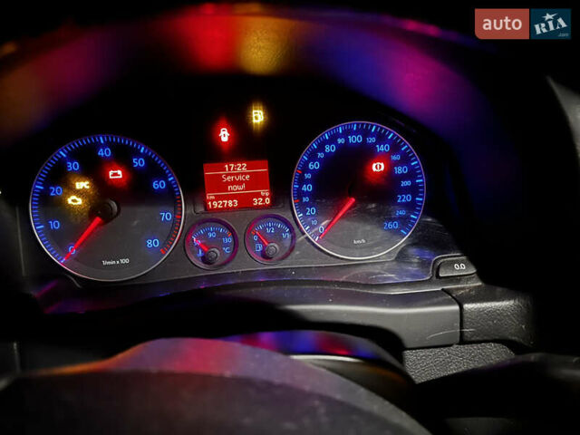 Серый Фольксваген Гольф Плюс, объемом двигателя 1.39 л и пробегом 192 тыс. км за 5800 $, фото 8 на Automoto.ua