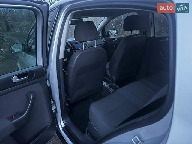 Сірий Фольксваген Golf Plus, об'ємом двигуна 1.6 л та пробігом 279 тис. км за 7100 $, фото 8 на Automoto.ua