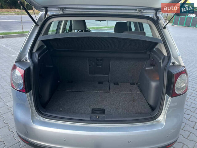 Сірий Фольксваген Golf Plus, об'ємом двигуна 1.6 л та пробігом 220 тис. км за 5500 $, фото 37 на Automoto.ua