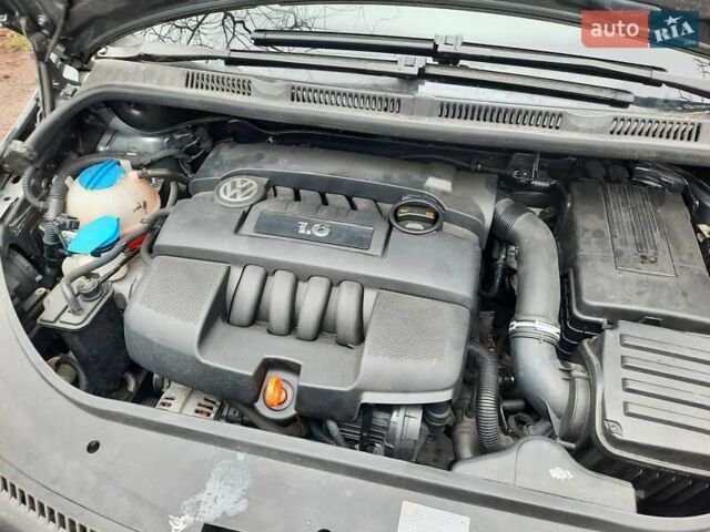 Сірий Фольксваген Golf Plus, об'ємом двигуна 1.6 л та пробігом 213 тис. км за 6750 $, фото 99 на Automoto.ua
