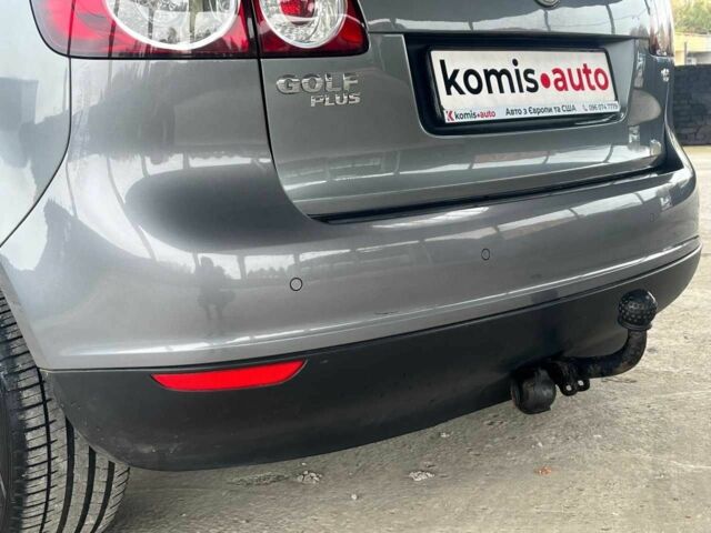 Серый Фольксваген Гольф Плюс, объемом двигателя 1.6 л и пробегом 177 тыс. км за 7199 $, фото 19 на Automoto.ua