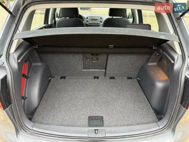 Серый Фольксваген Гольф Плюс, объемом двигателя 0 л и пробегом 92 тыс. км за 6950 $, фото 3 на Automoto.ua